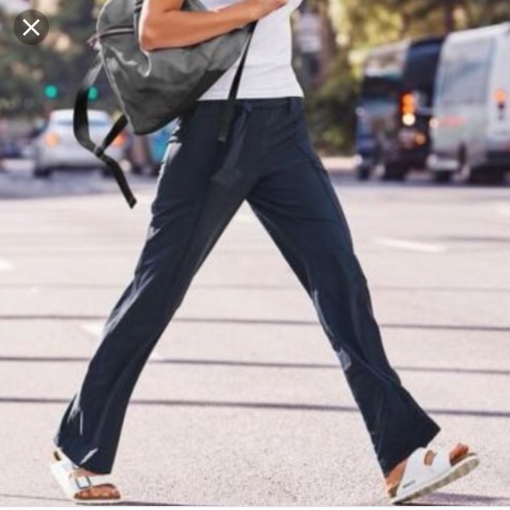 Athleta Destination Wide Leg City Pants - 6